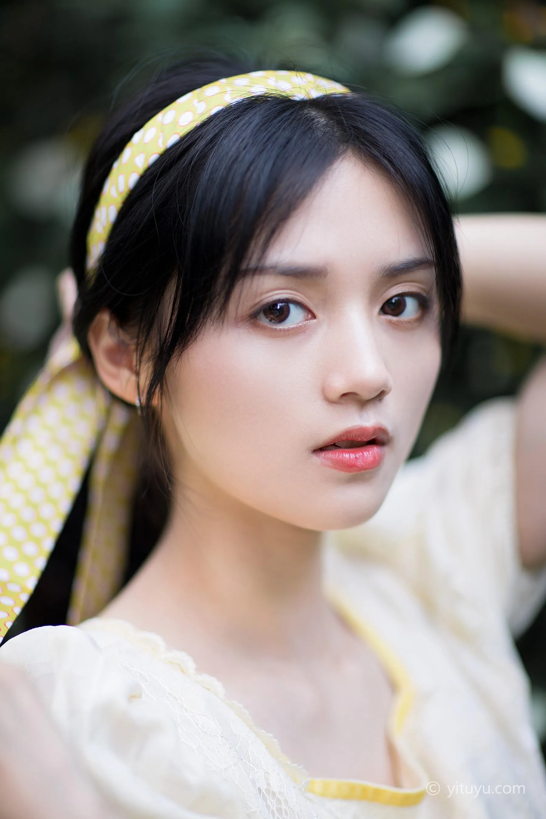 [YITUYU艺图语]2021.04.19 花间志 雨文 [31P]插图4